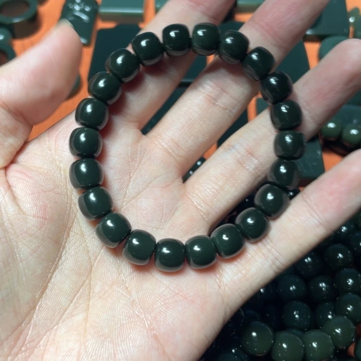 和田玉（青玉）未镶嵌颈饰