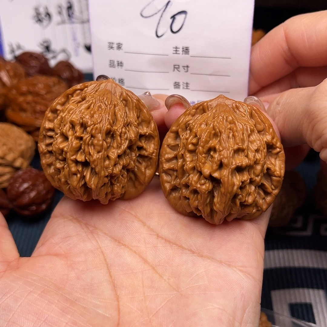 基***有吊坠桃核麦穗虎头42