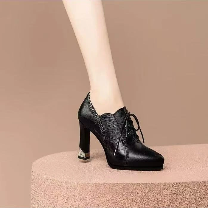 时尚气质粗跟深口单鞋女2025春秋新款软皮不累脚防水台尖头高跟鞋