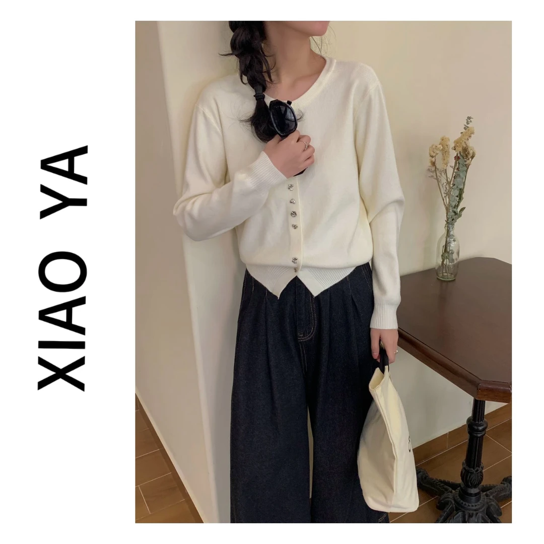 6376春季新款设计感异扣纯色针织开衫