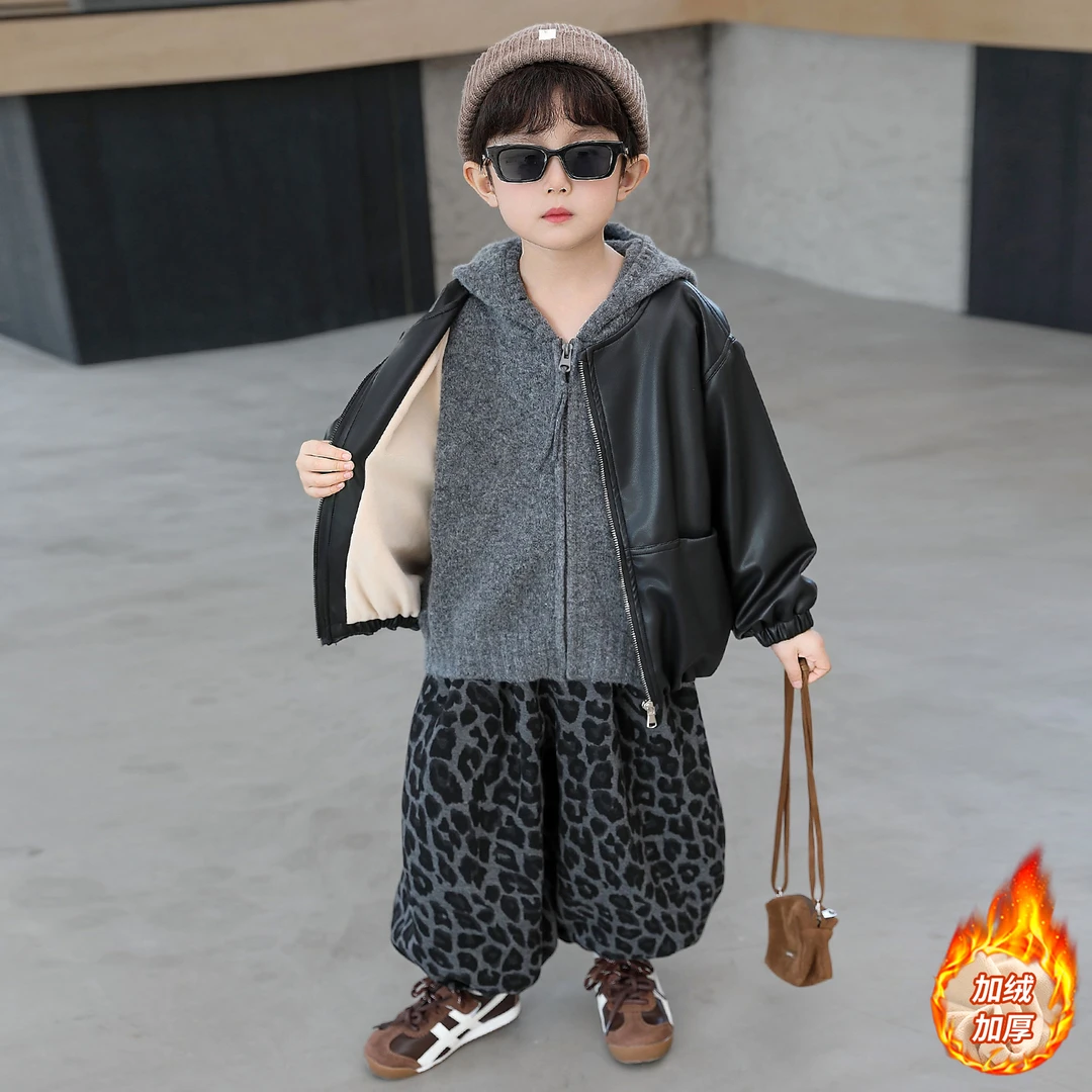 男童冬装套装2025新款秋冬宝宝韩版连帽毛衣儿童装加绒皮衣外套潮