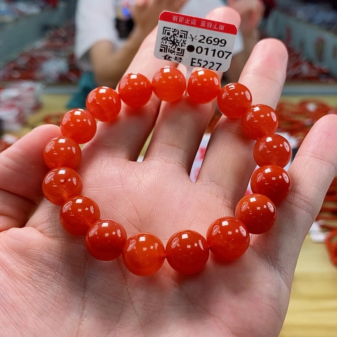 南红玛瑙11+mm  多样性发一未镶嵌