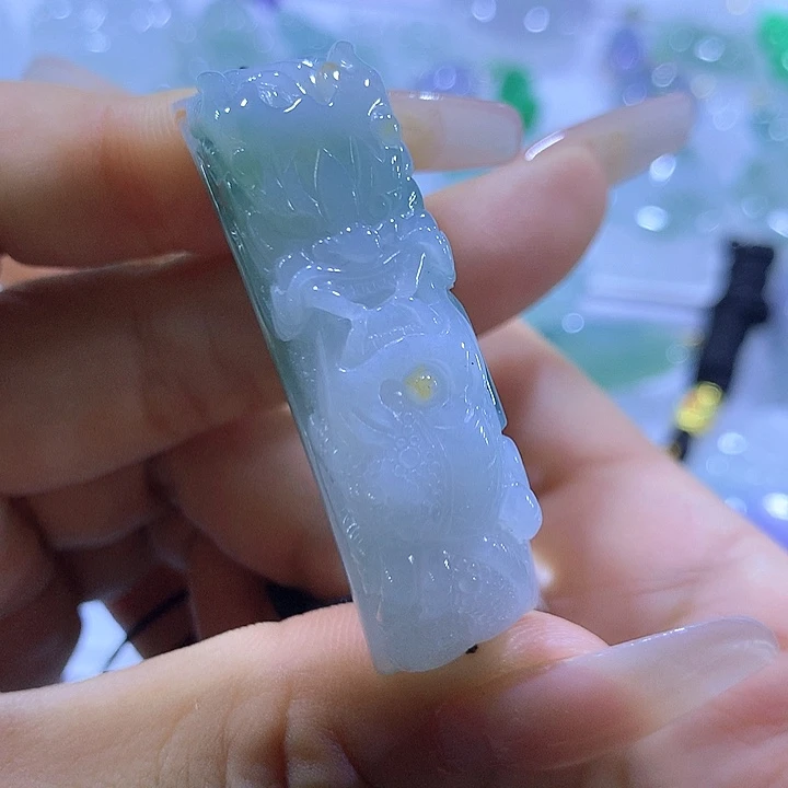 翡翠未镶嵌颈饰天然翡翠A货吊坠