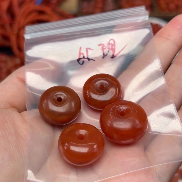 吊坠(不含链)未镶嵌南红玛瑙