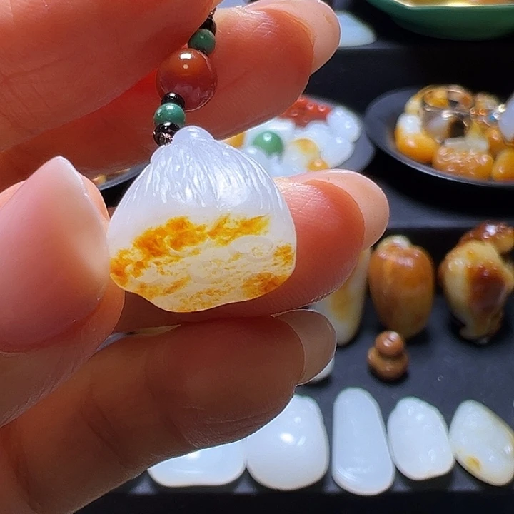 和田玉（白玉）未镶嵌颈饰