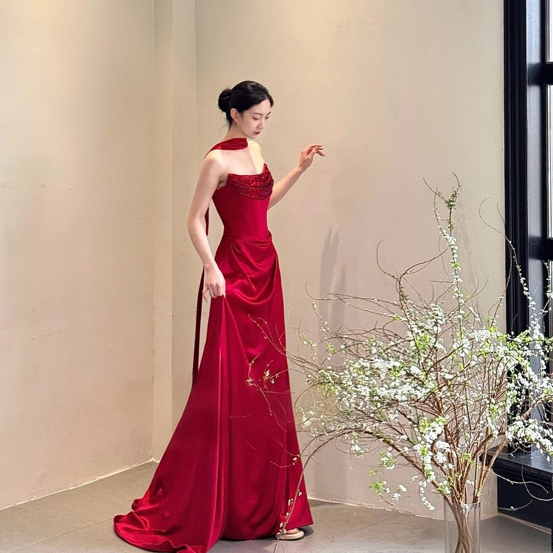 法式酒红色抹胸敬酒服新娘结婚订婚宴高级感晚礼服生日战袍成人礼