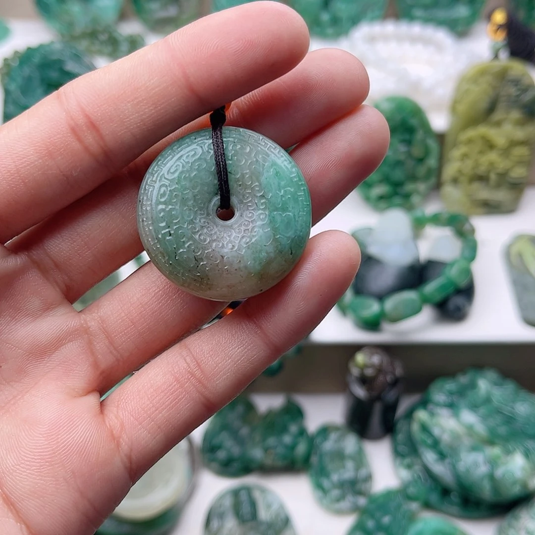 独山玉挂件未镶嵌小*