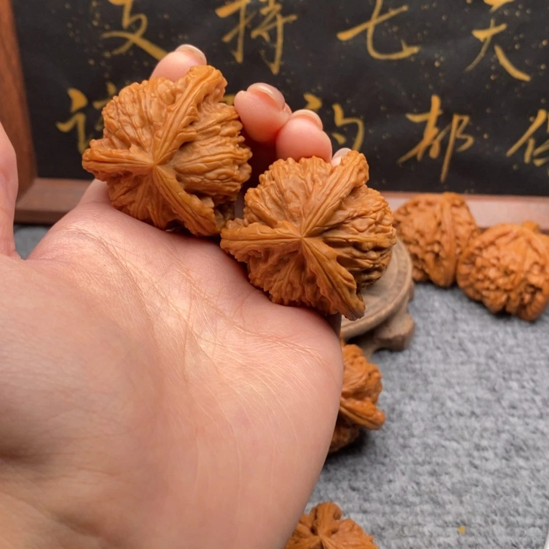 【闪购商品】吊坠文玩核桃王*