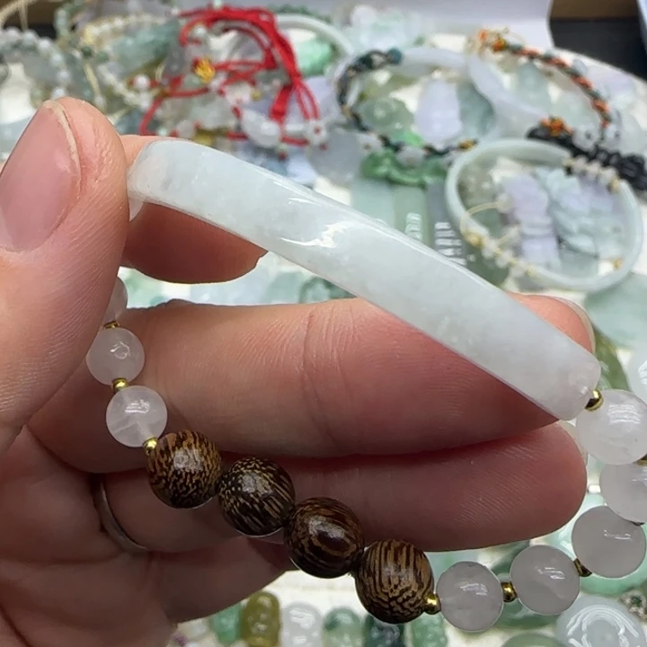 翡翠未镶嵌手链半镯