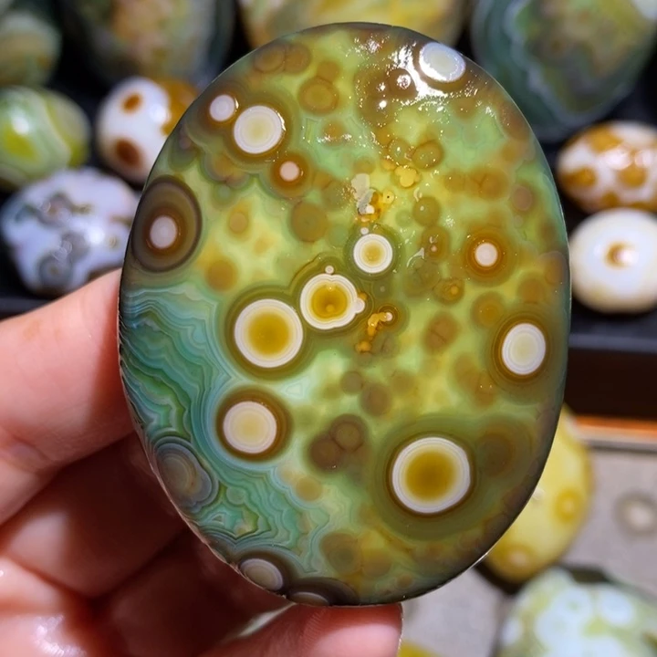 未镶嵌玛瑙/玉髓珠宝半成品59