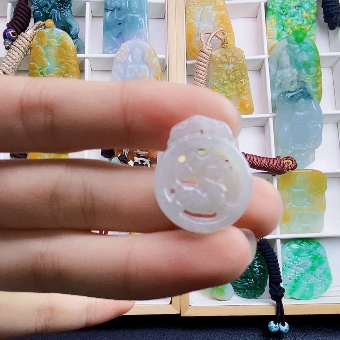 颈饰未镶嵌翡翠翡翠