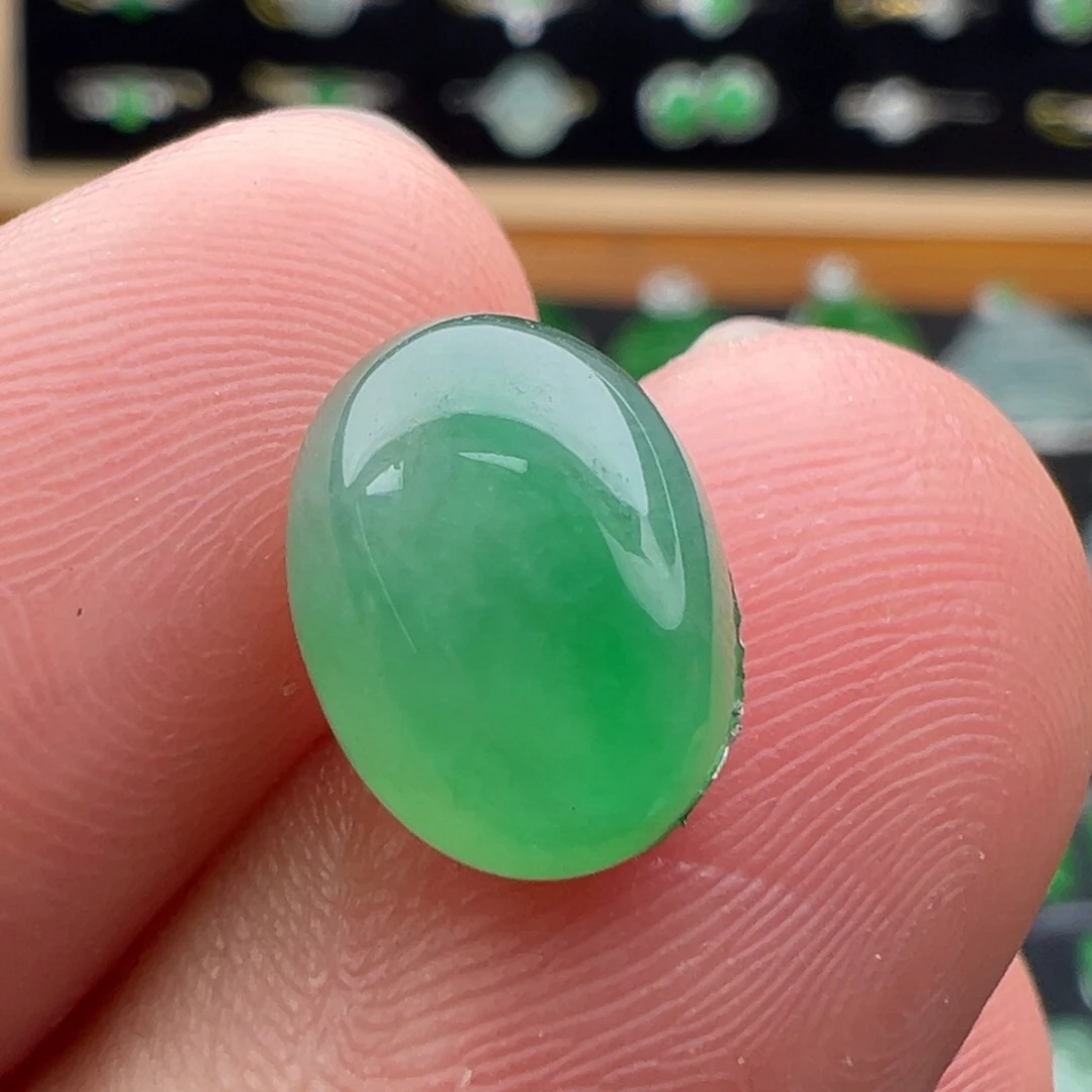翡翠未镶嵌颈饰蛋面11.3