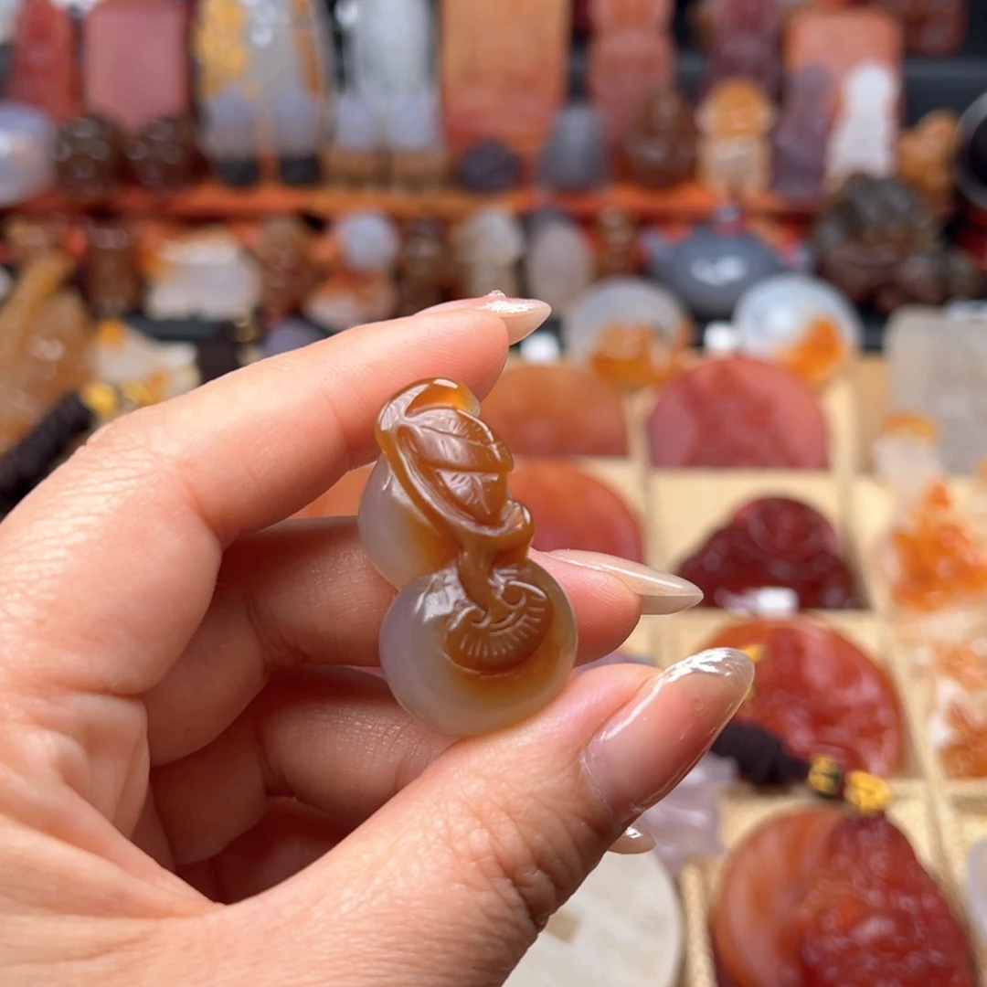 玛瑙/玉髓颈饰合金