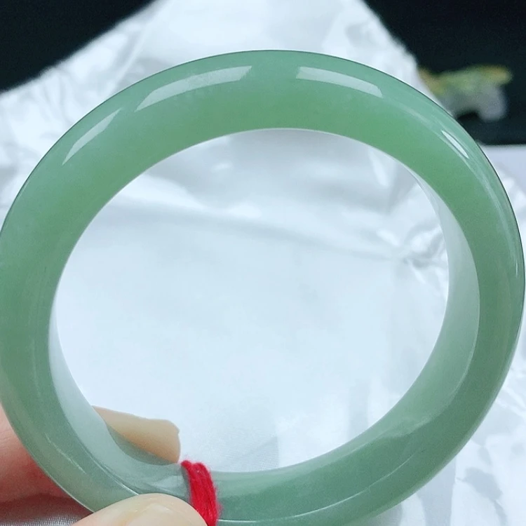 【闪购商品】翡翠手镯未镶嵌天然翡翠手镯