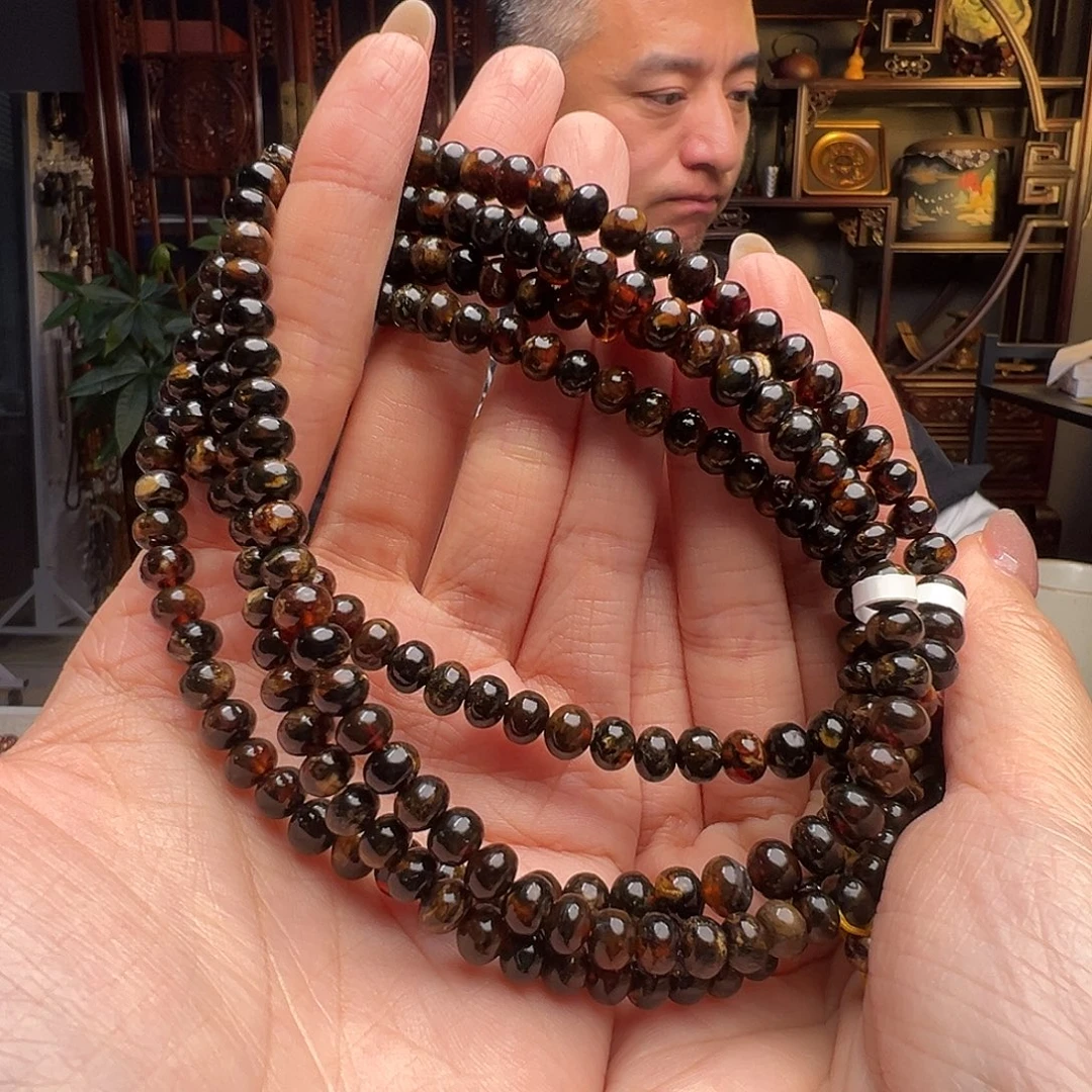 琥珀未镶嵌裸石抚顺琥珀20602六多样性发其一