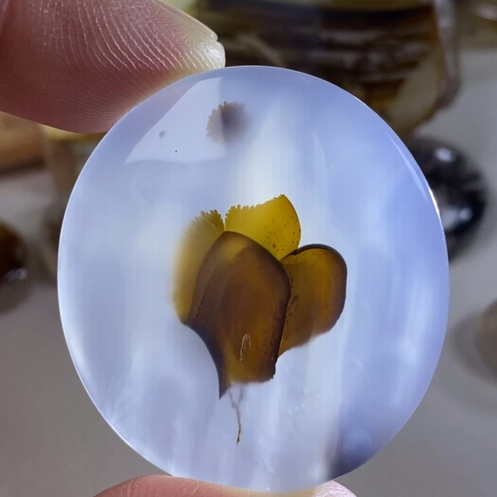 旭****玛瑙/玉髓未镶嵌珠宝奇石