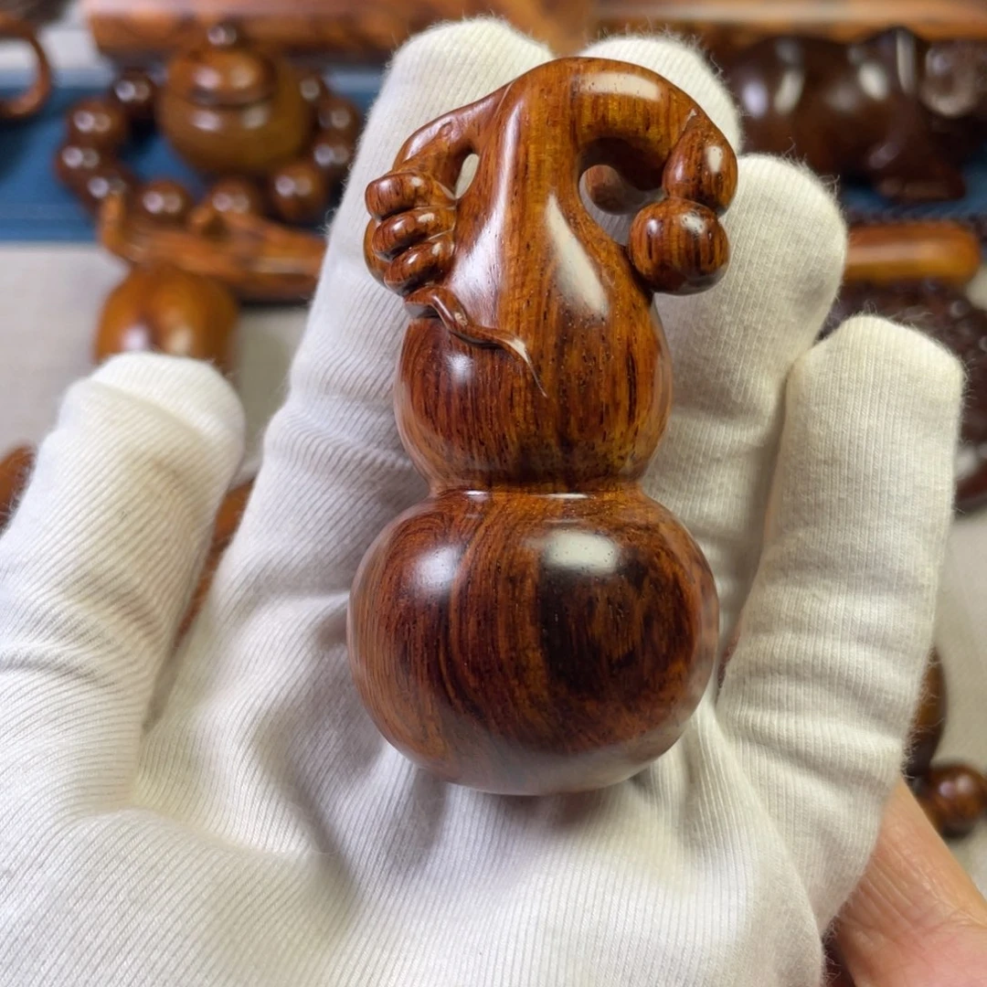 黄花梨/降香黄檀把件