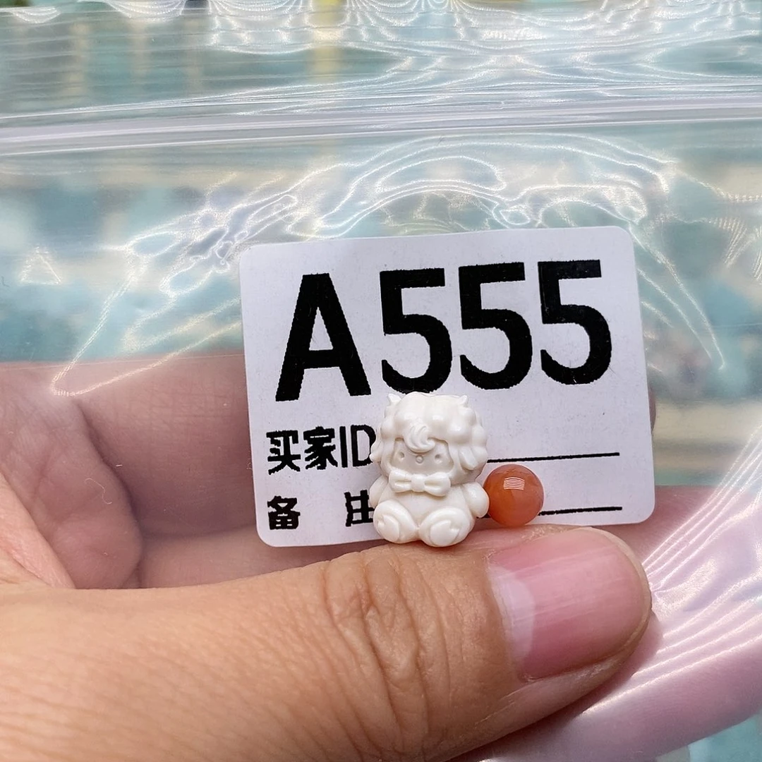 未镶嵌南红玛瑙珠宝奇石