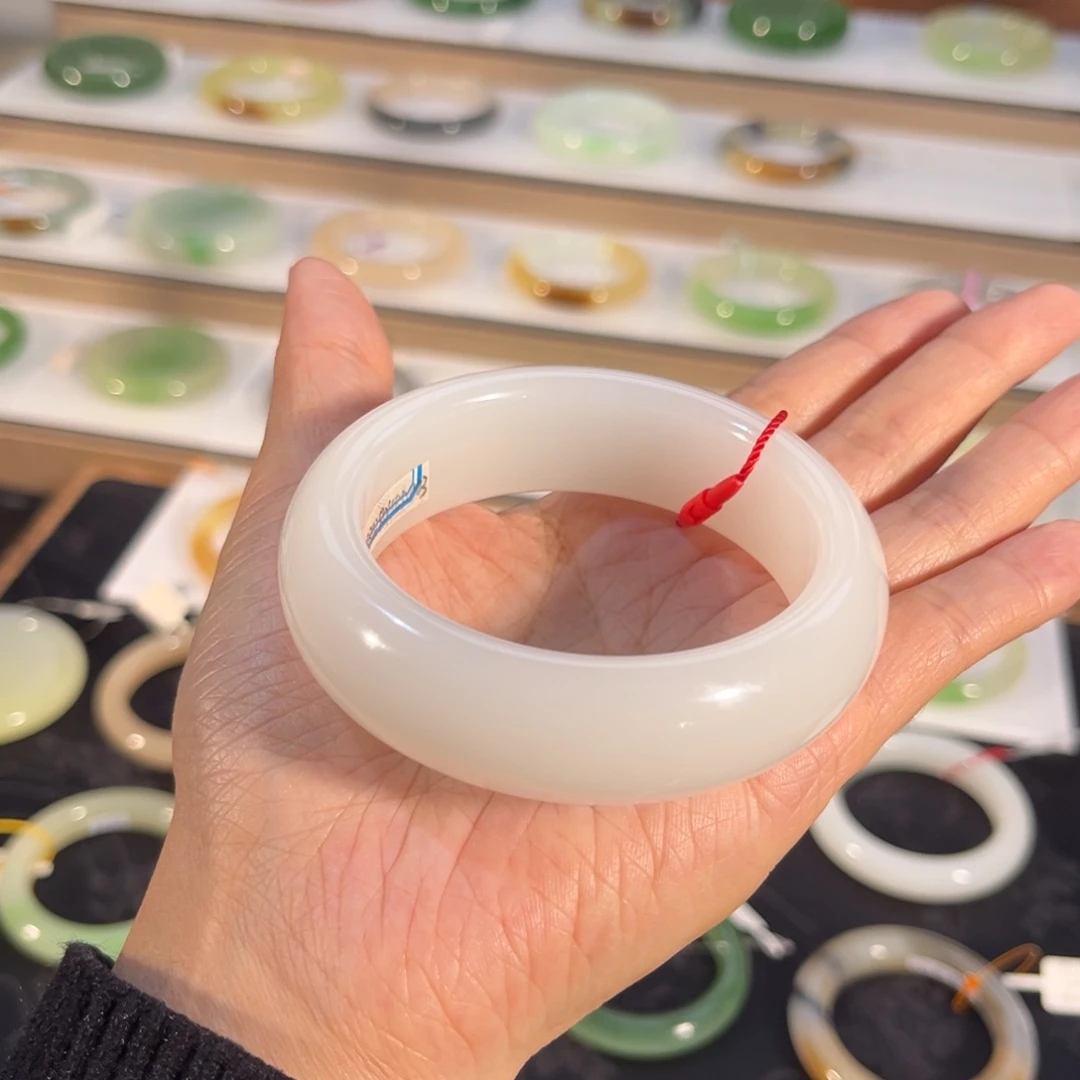 和田玉未镶嵌手镯  「野牛沟 润白」细到无结构 特油！宽19.8