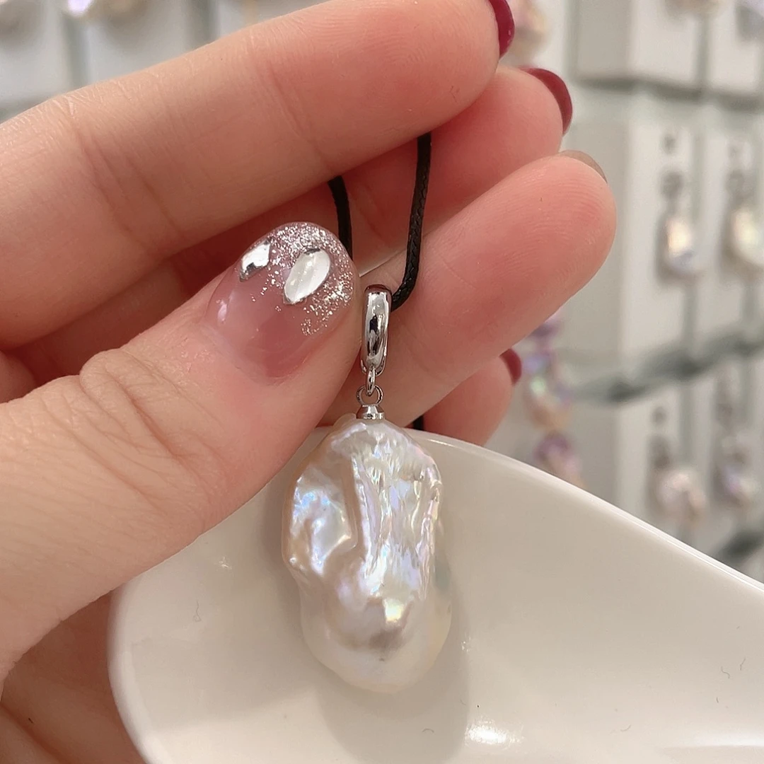 未镶嵌淡水珍珠颈饰