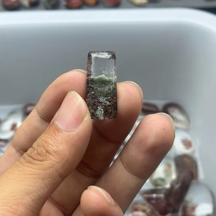 未镶嵌吊坠(赠链)水晶?***舞