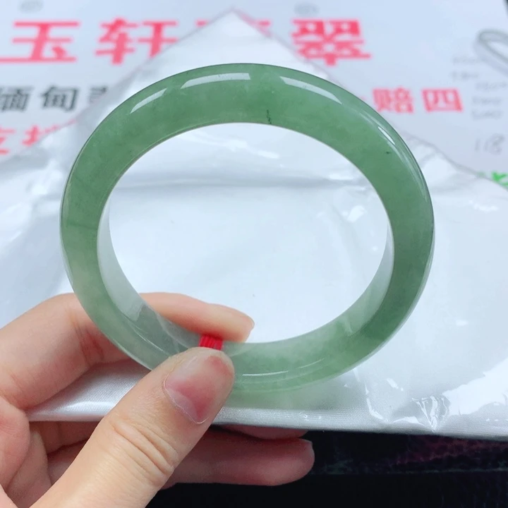 翡翠手镯未镶嵌翡翠手镯55