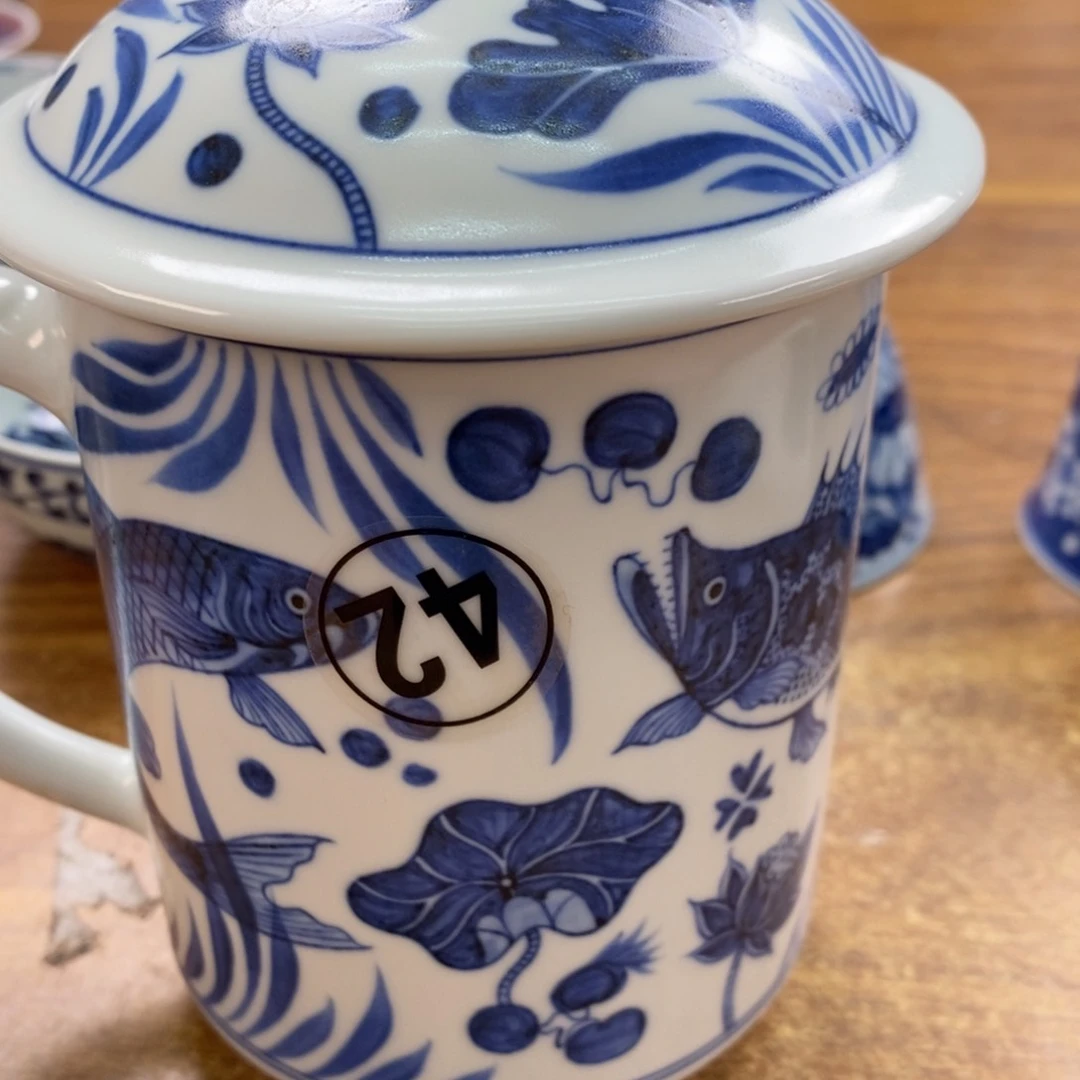 樱****g手工制作工艺瓷器