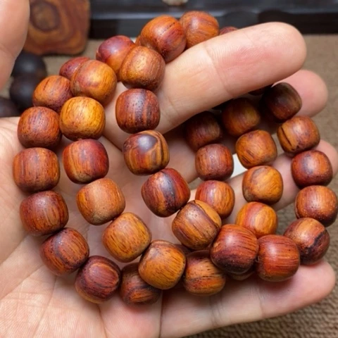 藤类A51降真香胭脂红1.4老型发其一