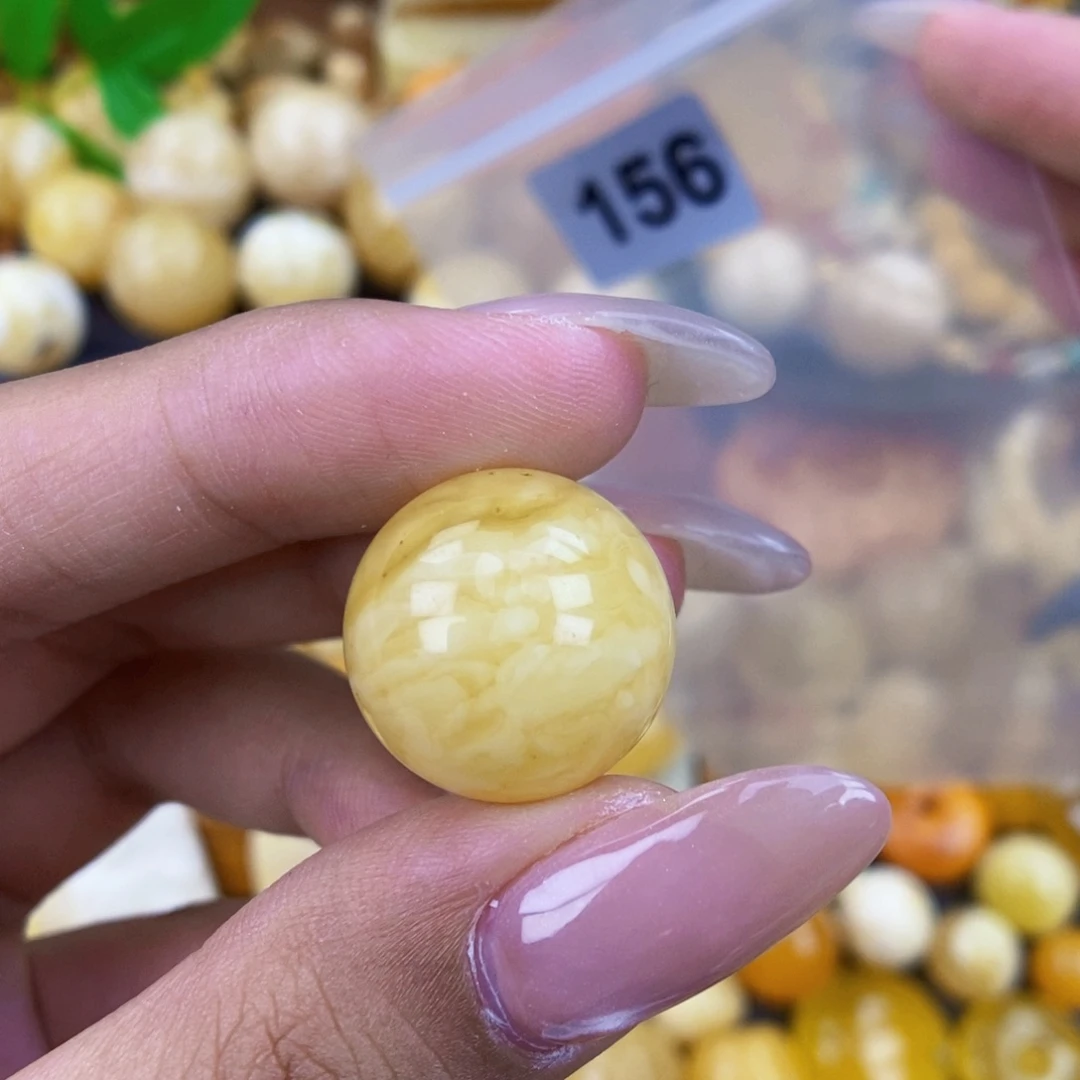 未镶嵌琥珀珠宝奇石18 粉