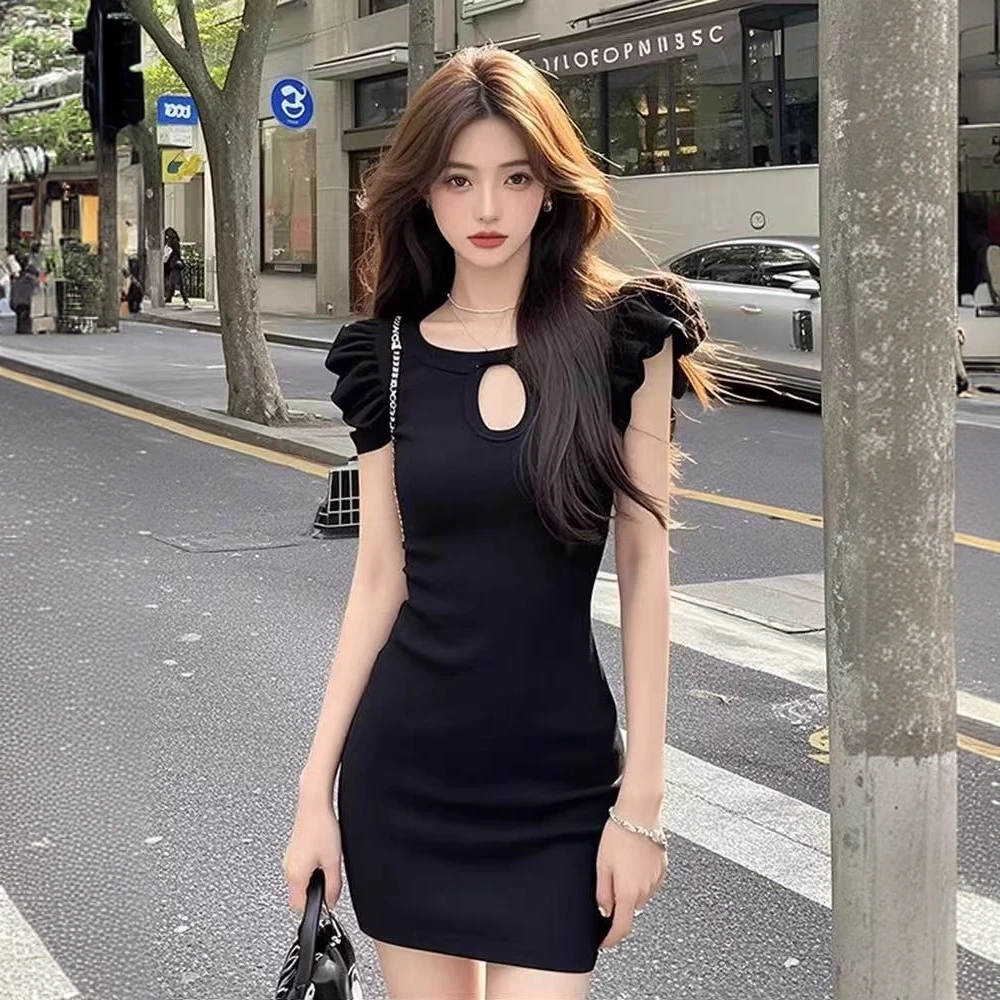 黑色连衣裙女2025春季新款气质富家千金高级感精致显瘦包臀短裙子