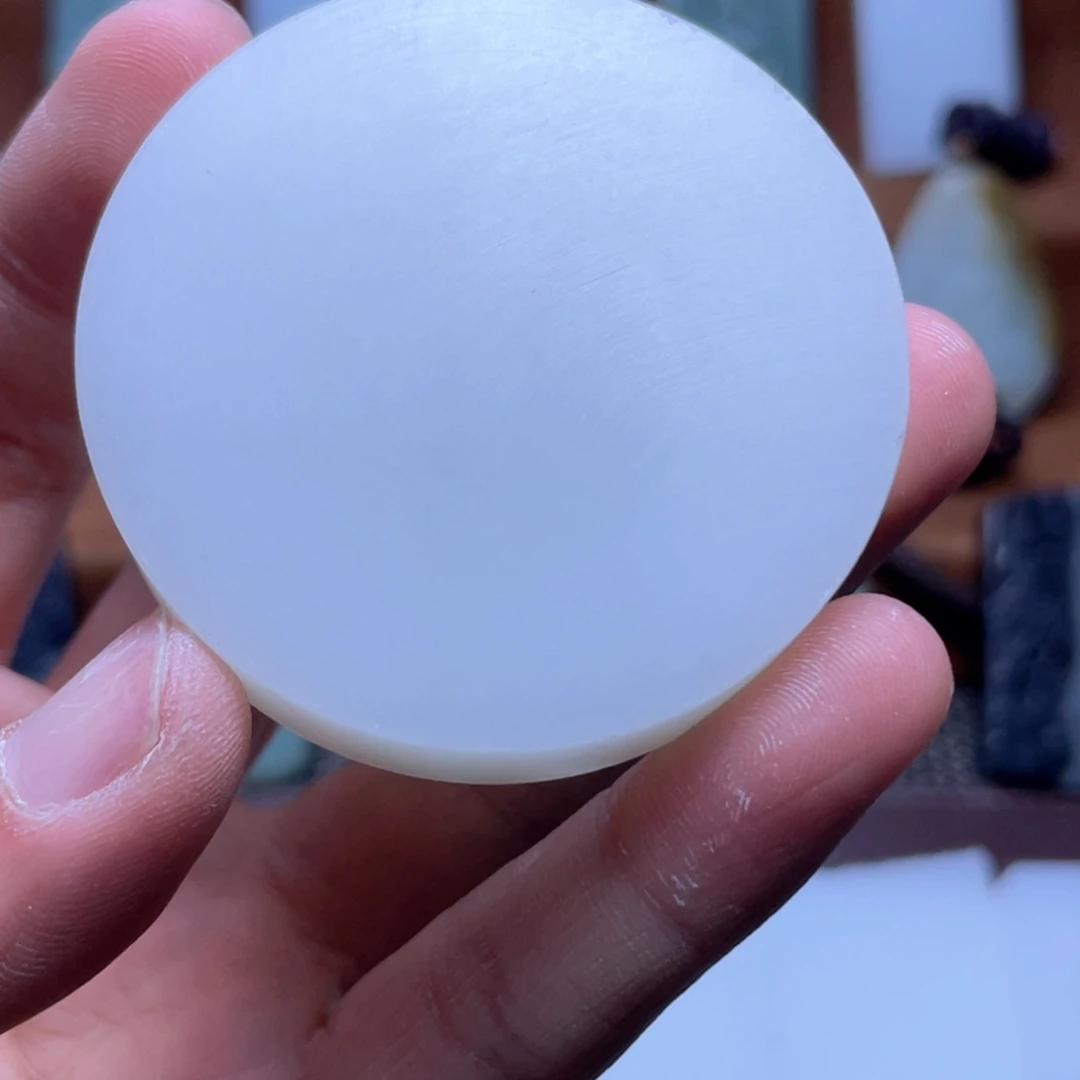 定制和田玉挂件未镶嵌狗****味