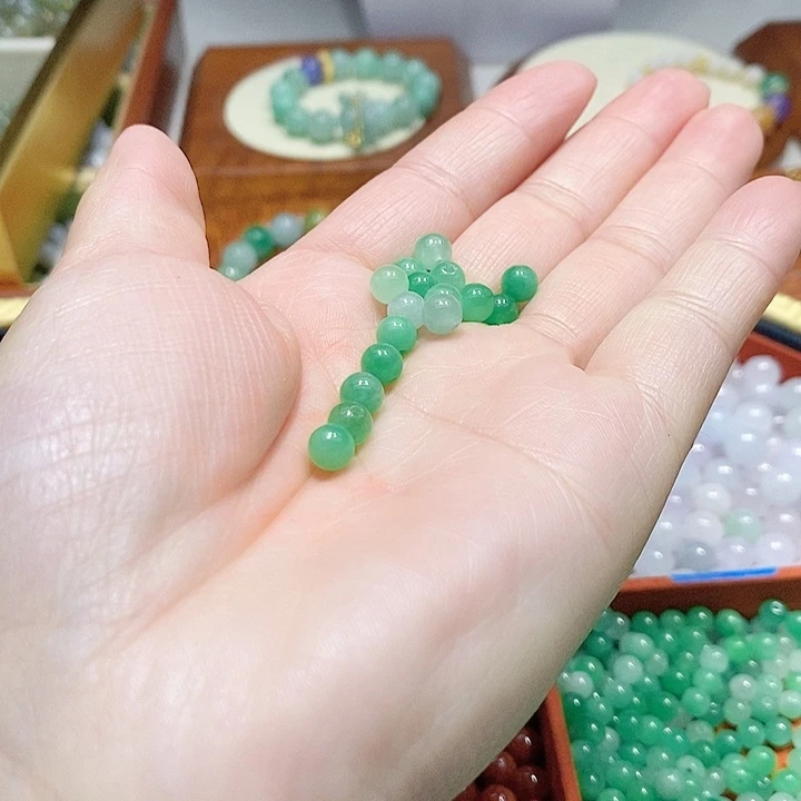 翡翠散珠冰绿珠子卡6