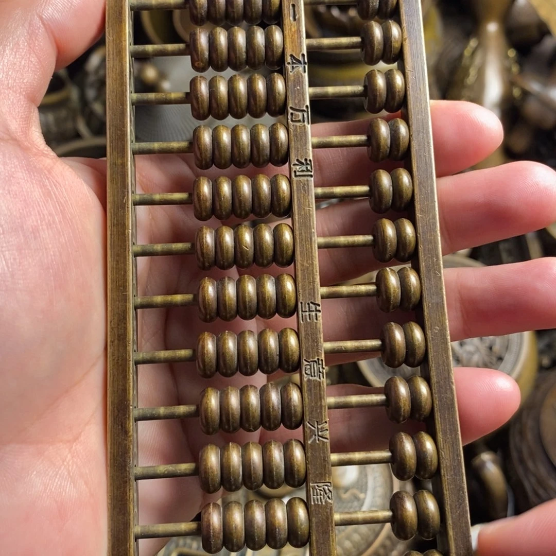 精美铜器做工精良