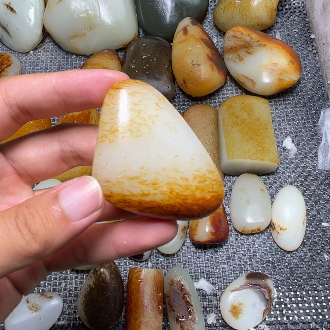 未镶嵌和田玉定制和田玉星**海