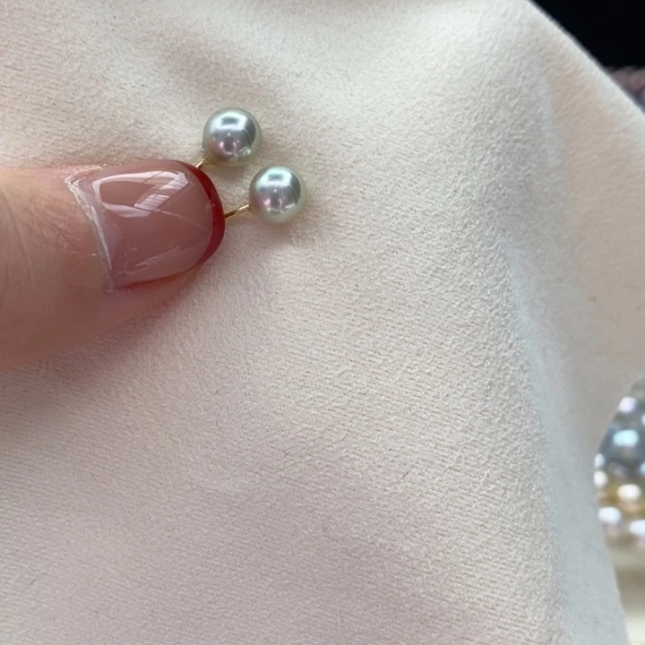 18K金镶嵌海水珍珠颈饰6mm天然色耳钉