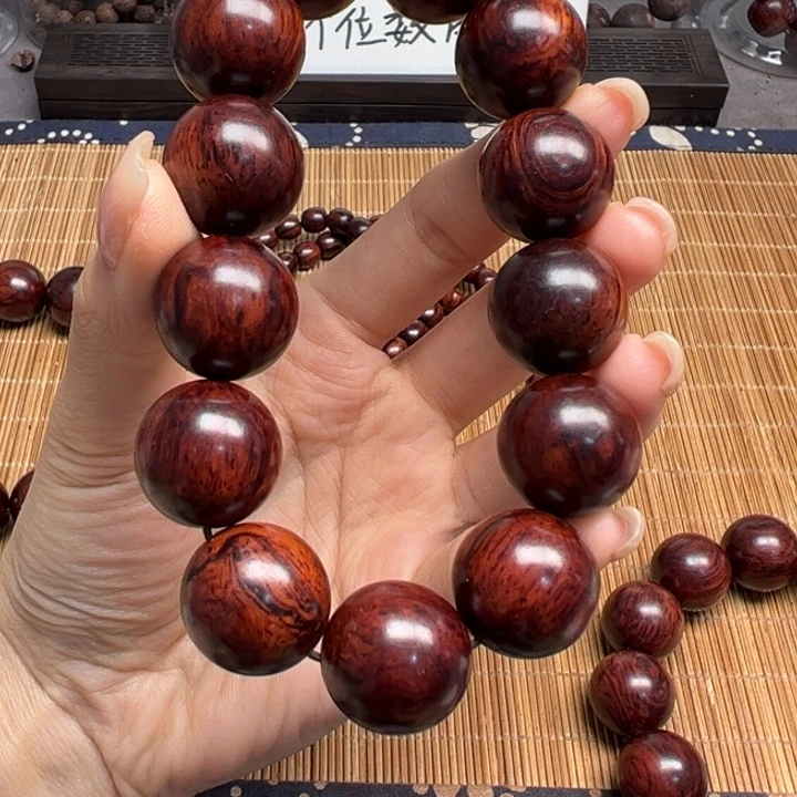 藤类海南红降1.8超一档圆珠