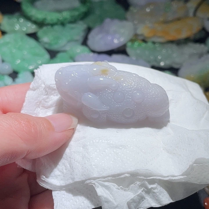 颈饰未镶嵌翡翠天