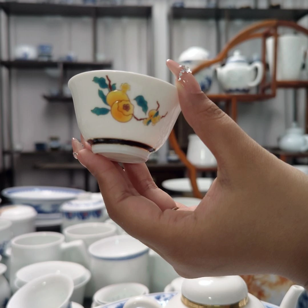 瓷事事如意小杯两只装