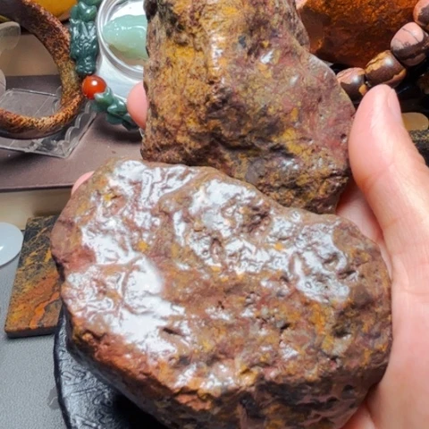 新疆天石细胞舍利硅化铁泥石工艺品碧玺（处理）煜*