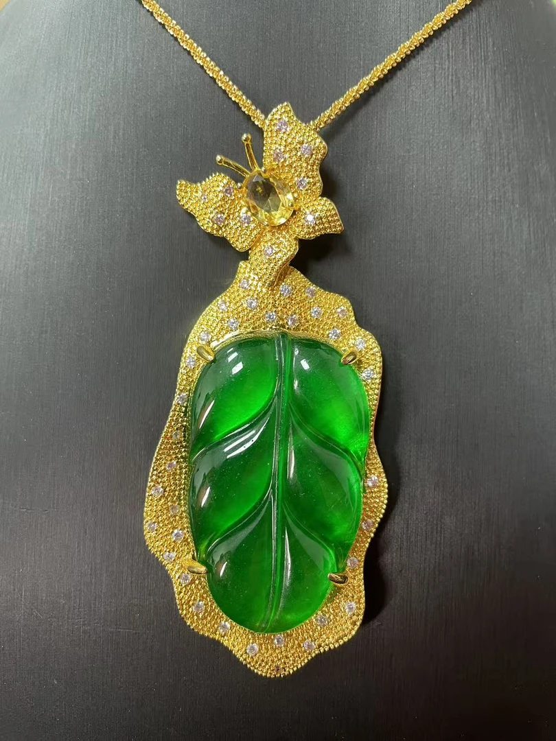 精选d121-典藏轻奢-重工豪华吊坠