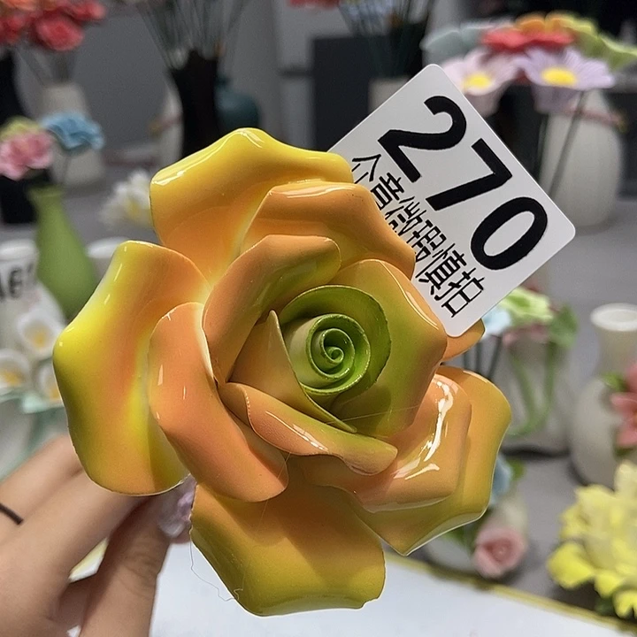 陶瓷纯手工捏花设计