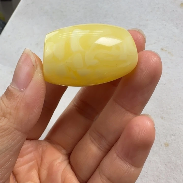 蜜蜡珠宝奇石未镶嵌