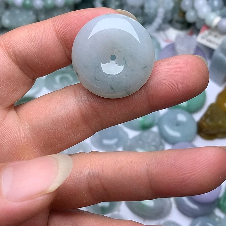 翡翠未镶嵌颈饰天然翡翠