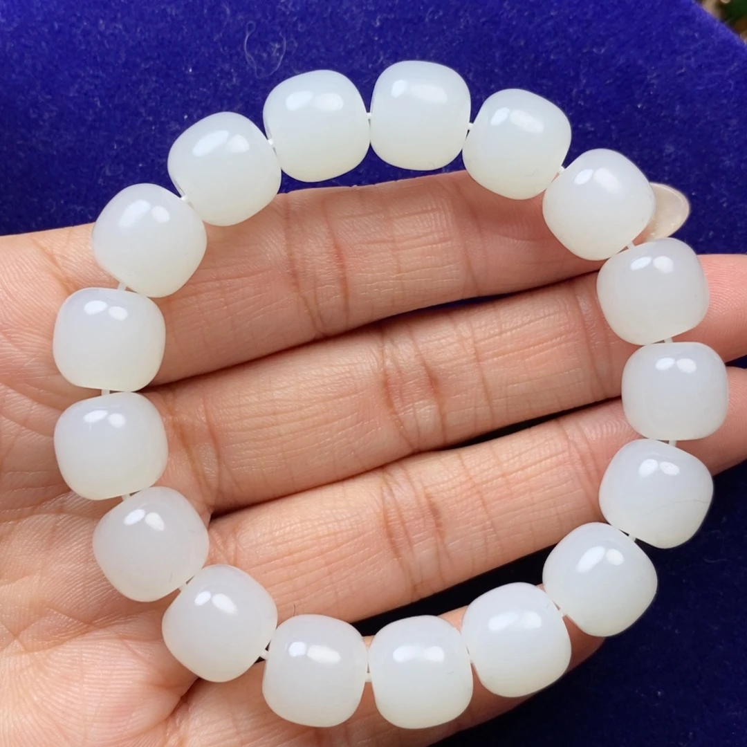 和田玉未镶嵌手串