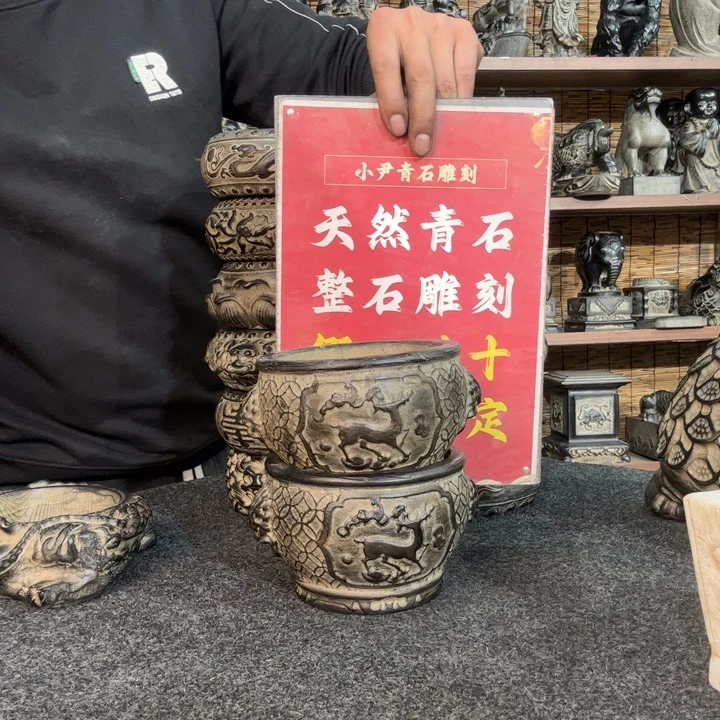 五***哥石材天然青石雕刻