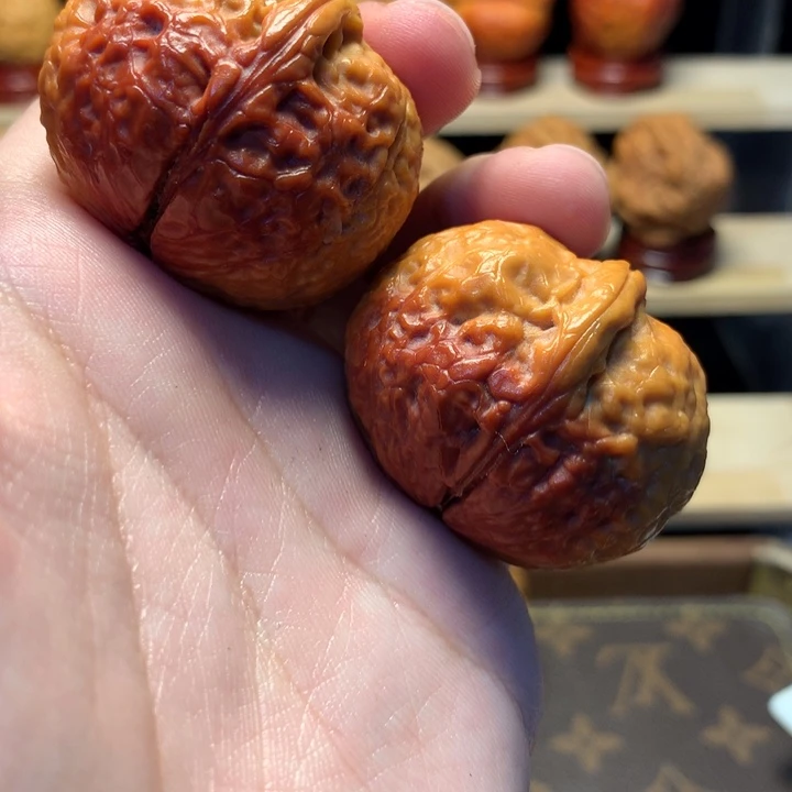 用***5文玩核桃把件41至尊元宝