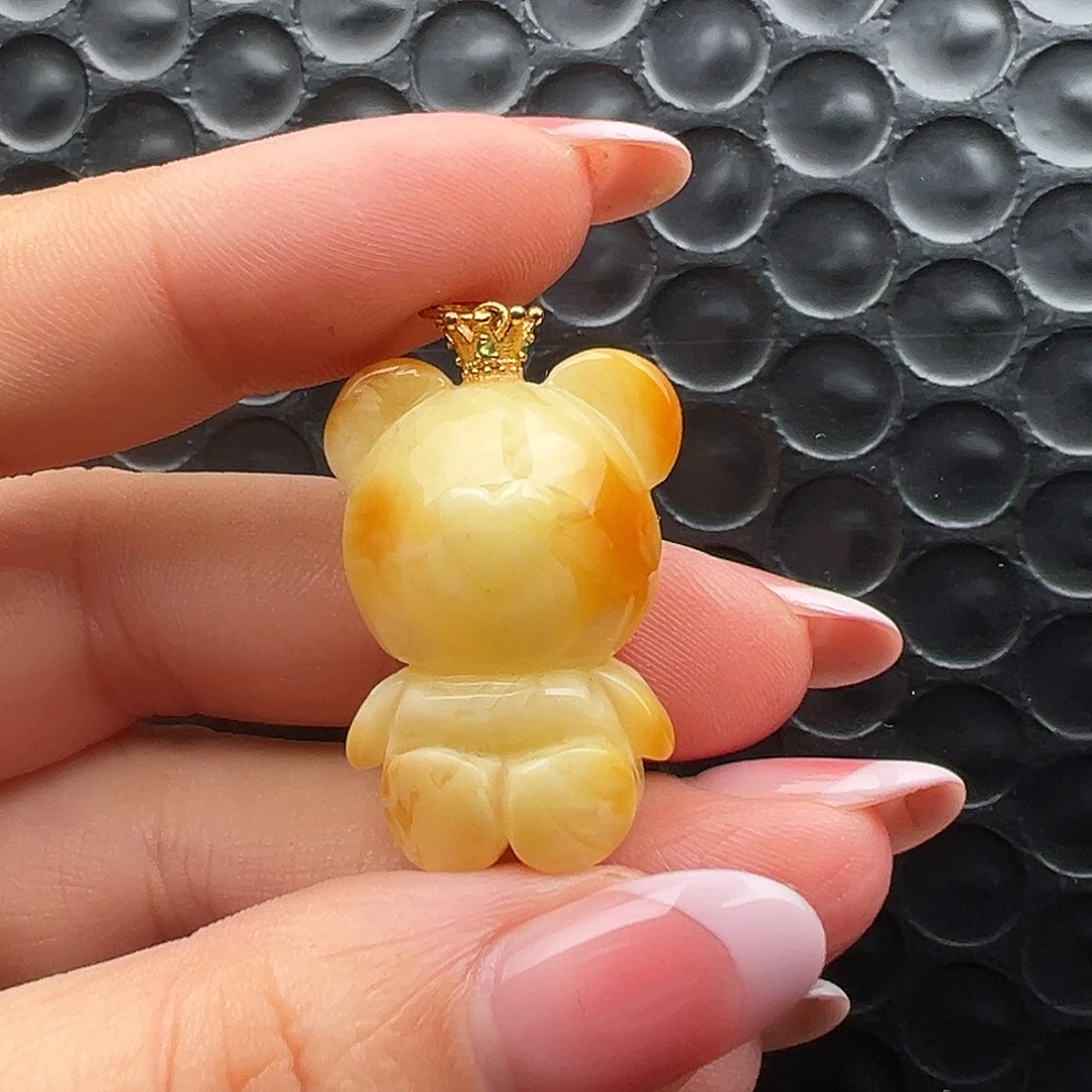 琥珀未镶嵌裸石小熊