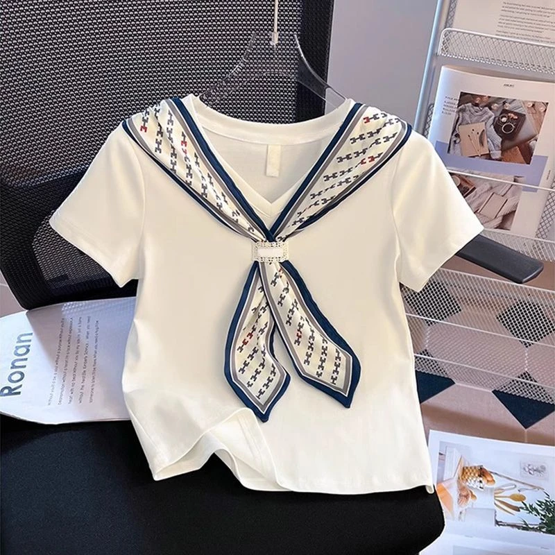 大码200斤学院风chic时尚设计感丝巾v领正肩拼接短袖t恤女上衣ins