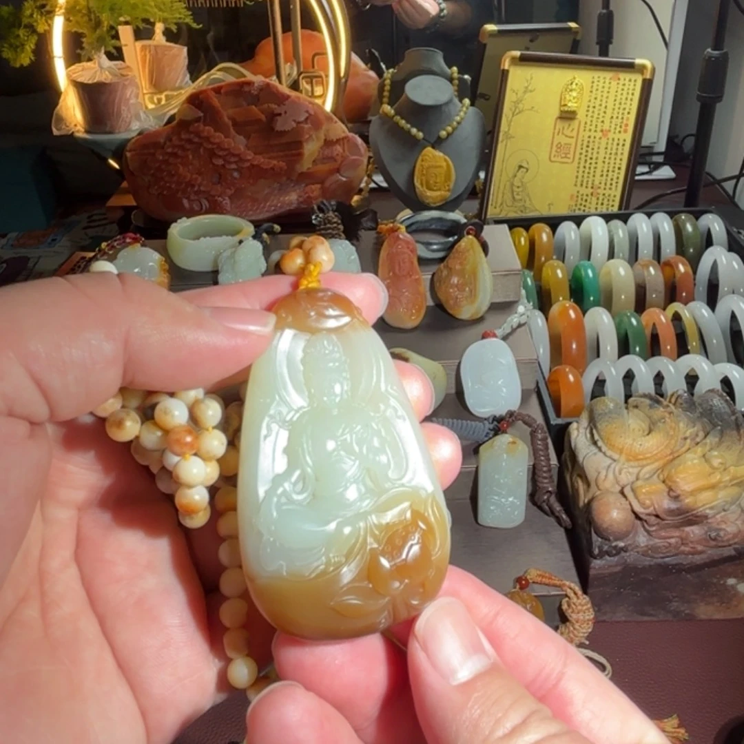 和田玉未镶嵌吊坠(不含链)