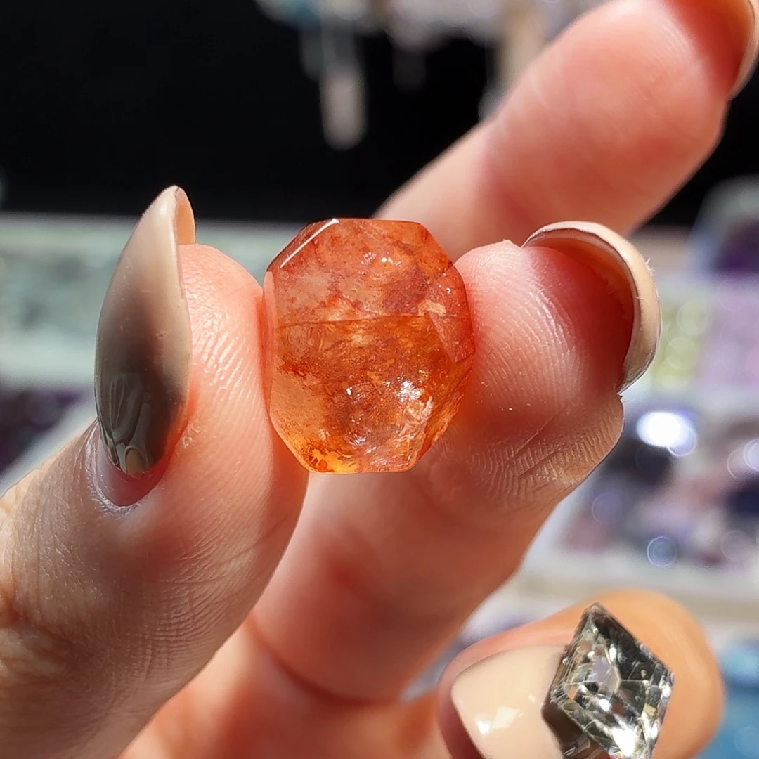 水晶吊坠(不含链)未镶嵌浇花